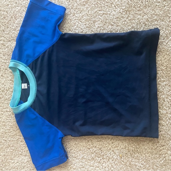 Shark blue rash guard swim trunk beach bundle - Picture 4 of 4